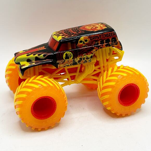 Spin Master Monster Jam Fire & Ice Grave Digger 1:64 Diecast - Picture 1 of 8